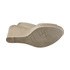 Cieliste sandały na koturnie Karino 1435-001 beige